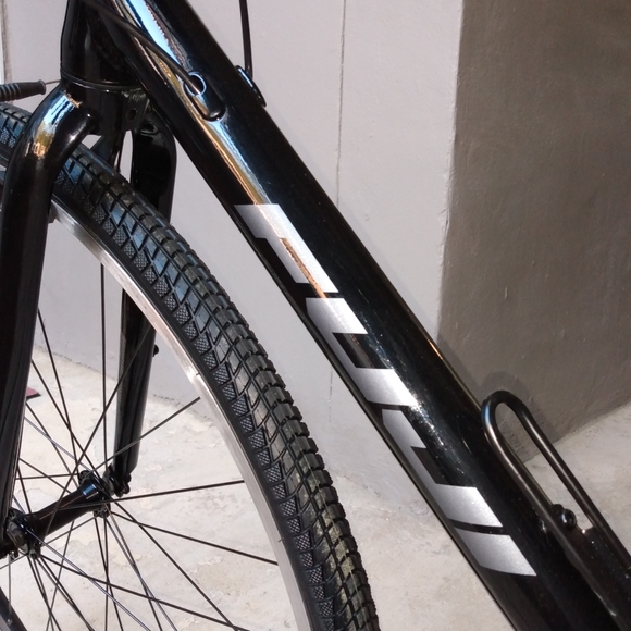 Fuji 21 speed hybrid bike - Picture 5 of 7